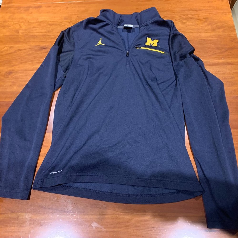 Jordan Men's University of Michigan 1/4 Zip Jacket - Blue, Small